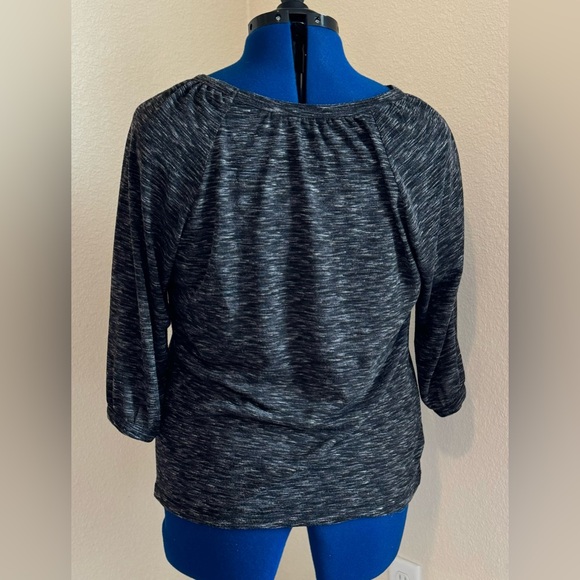 LOFT 3/4 sleeve top- casual - Picture 2 of 5